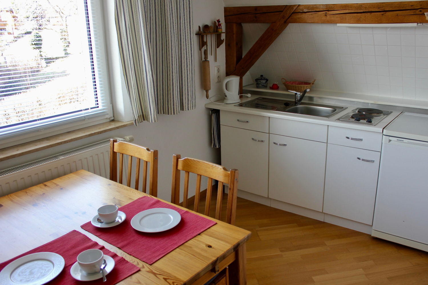 3-Raum-Appartement – Küche mit Essplatz